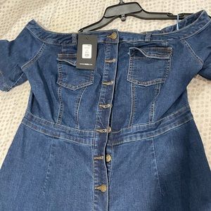 Off shoulder denim jumpsuit size 1X  brand new with tags